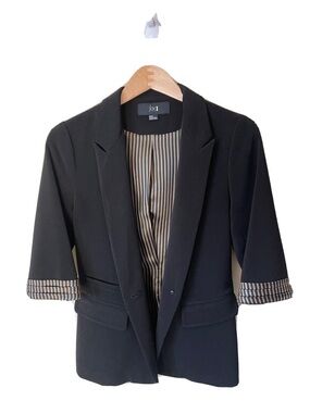 Forever 21 Black Women's Blazer with Striped Lining and Cuffed Sleeves